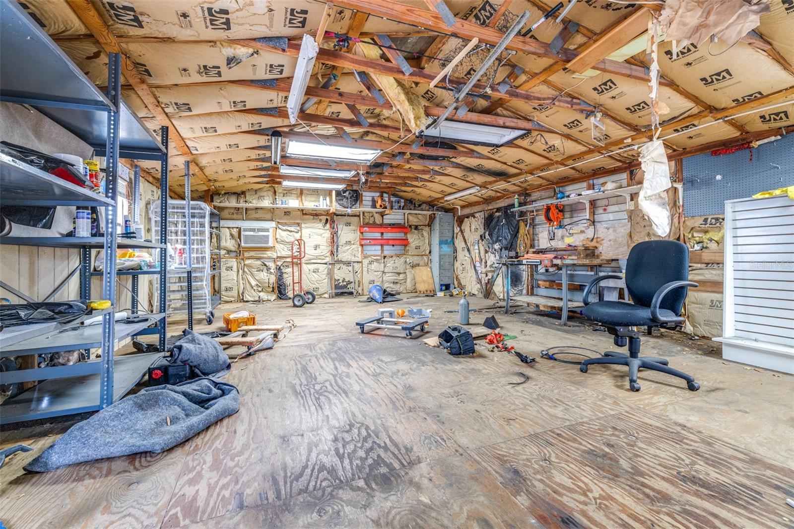 Image 29 of 35 For 5847 Red Fox Drive