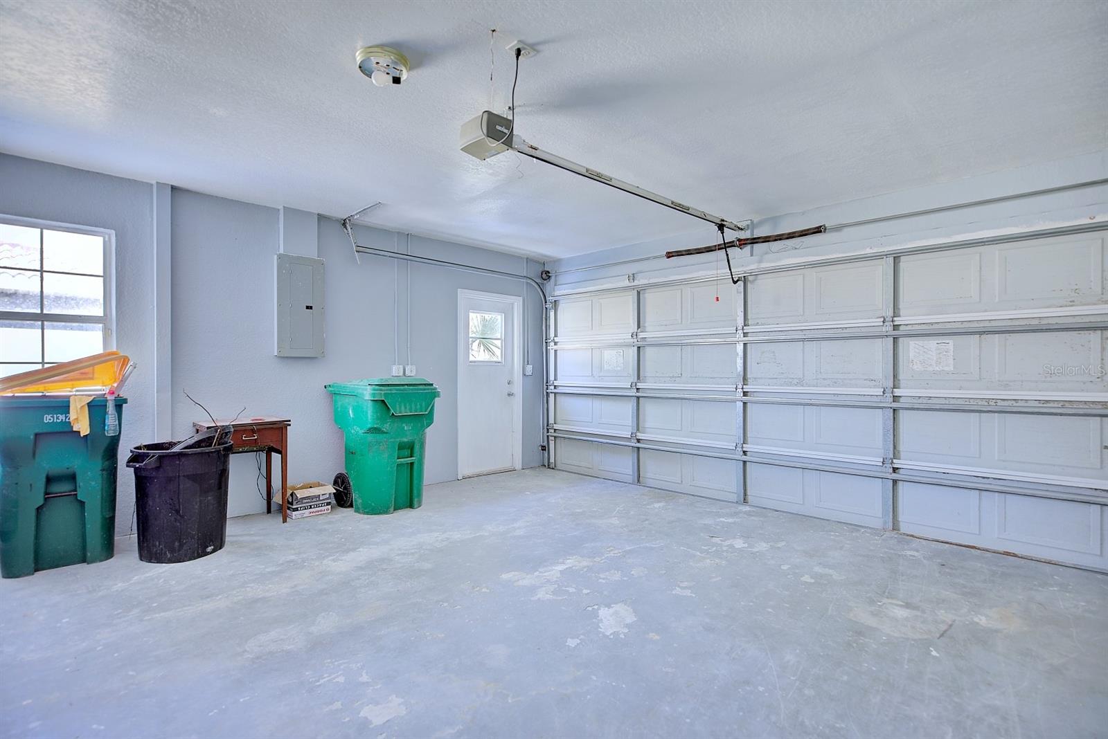 Image 31 of 40 For 26098 Copiapo Cir