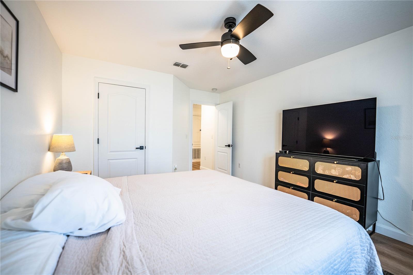 Image 27 of 36 For 2730 Highlands Creek Drive