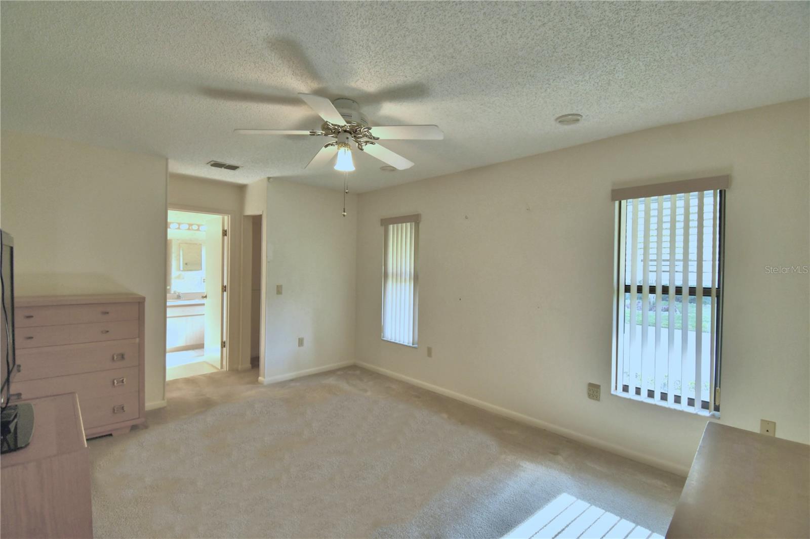 Image 22 of 53 For 4828 Squire Hollow Drive