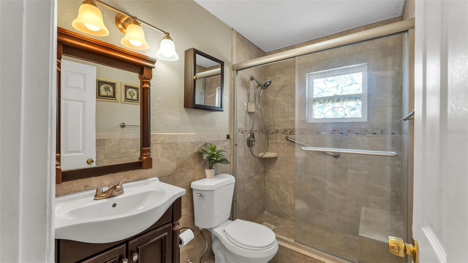 Image 11 of 25 For 515 Easy St Street