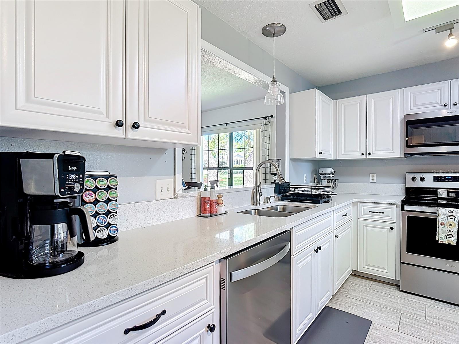 Image 14 of 57 For 3536 Pine Tree Loop