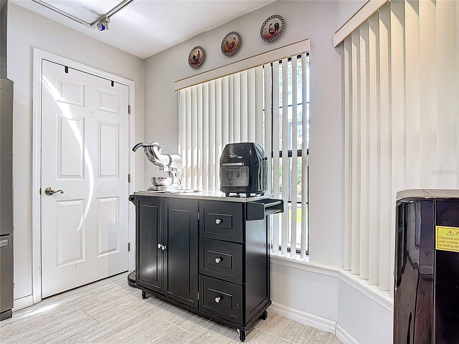 Image 22 of 57 For 3536 Pine Tree Loop