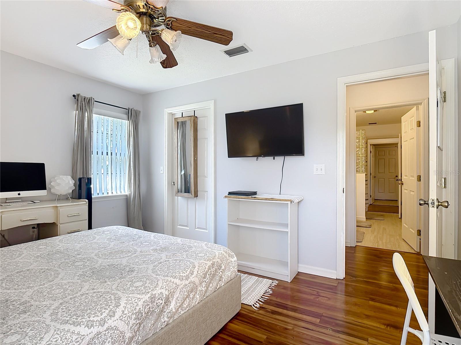 Image 30 of 57 For 3536 Pine Tree Loop