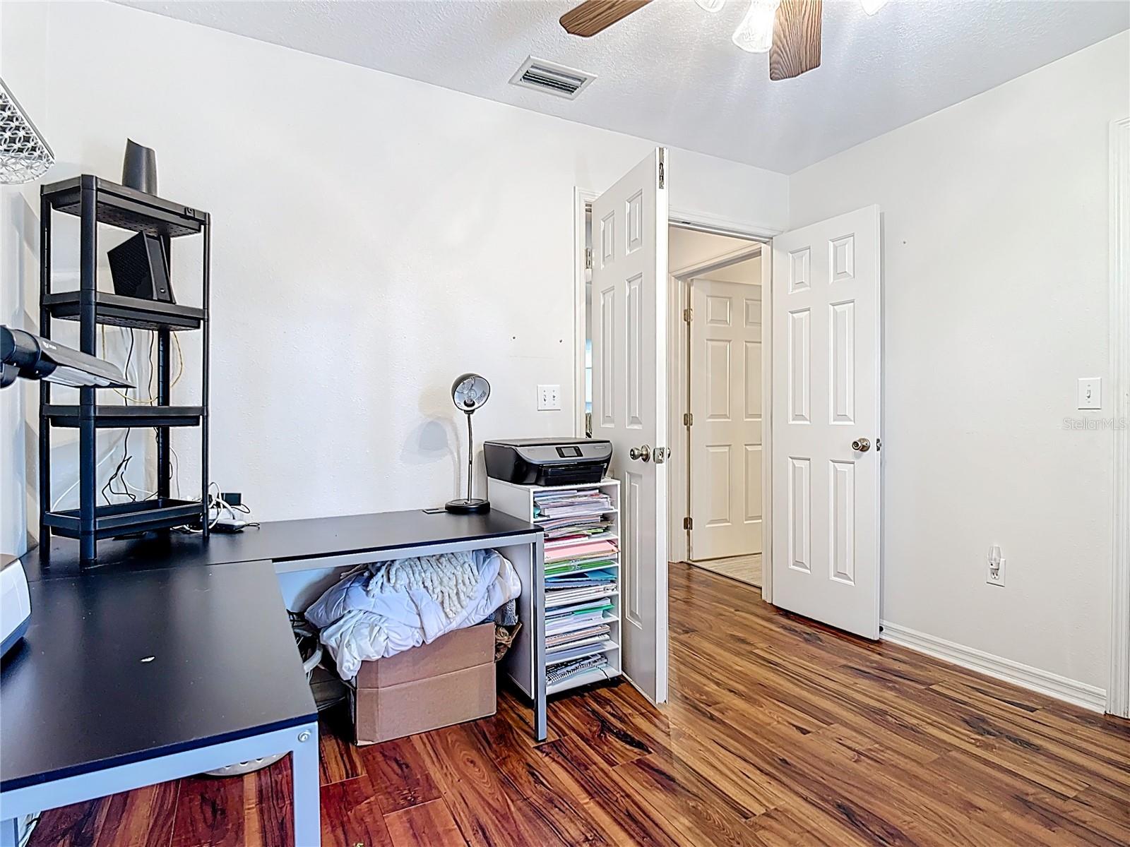 Image 32 of 57 For 3536 Pine Tree Loop