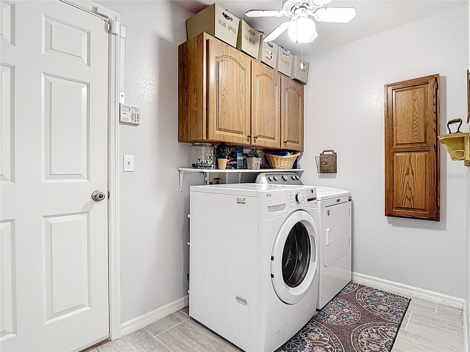 Image 36 of 57 For 3536 Pine Tree Loop