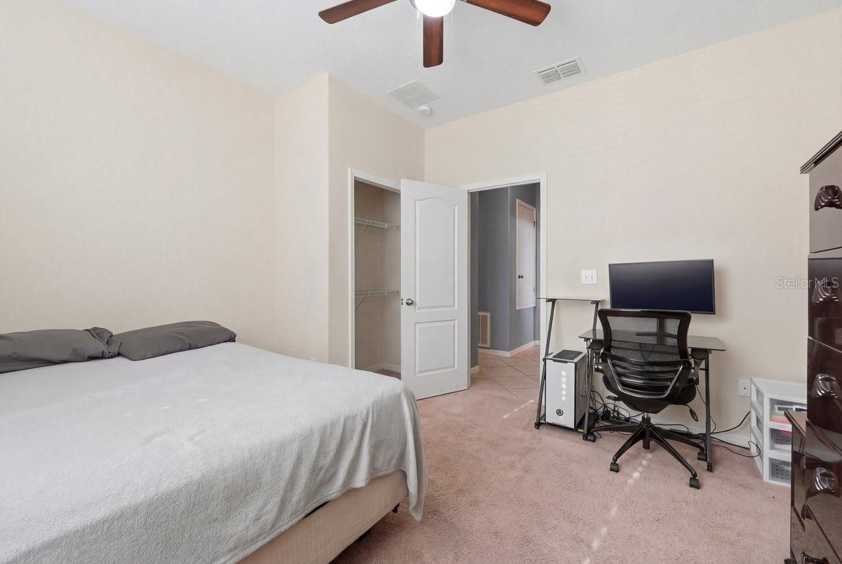 Listing photo id 19 for 10910 Whittney Chase Drive