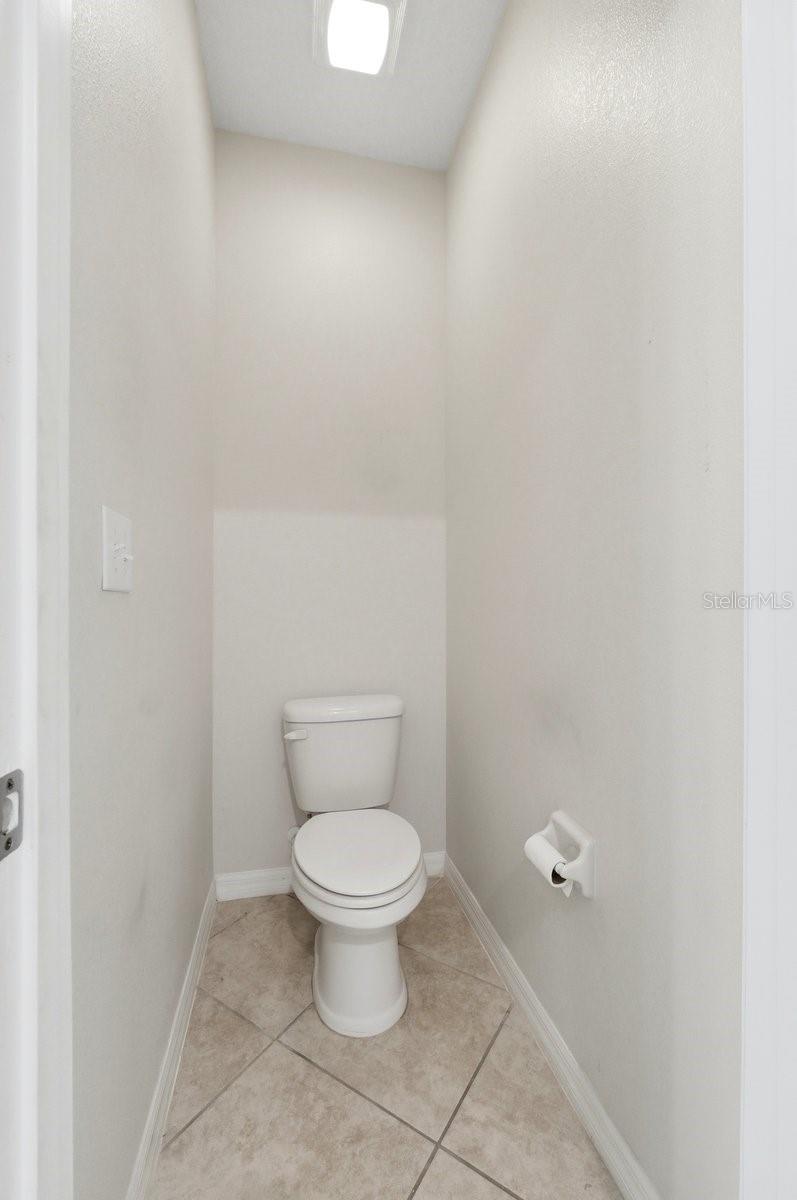 Listing photo id 26 for 10910 Whittney Chase Drive