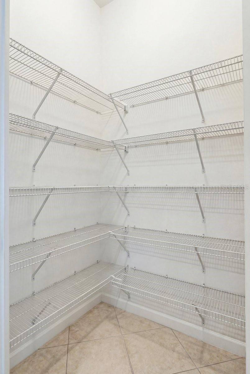 Listing photo id 27 for 10910 Whittney Chase Drive