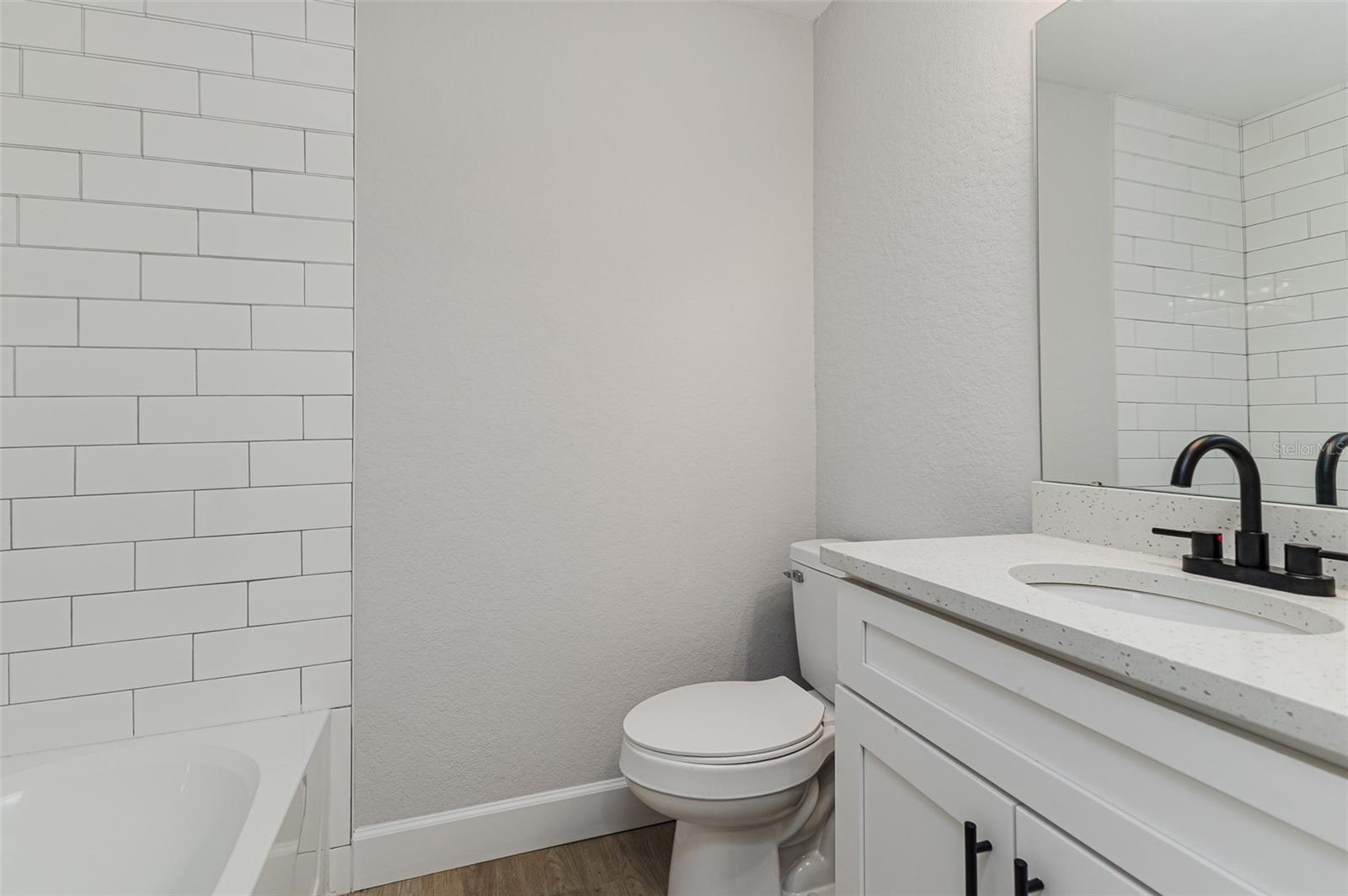 Image 22 of 27 For 151 10th Drive