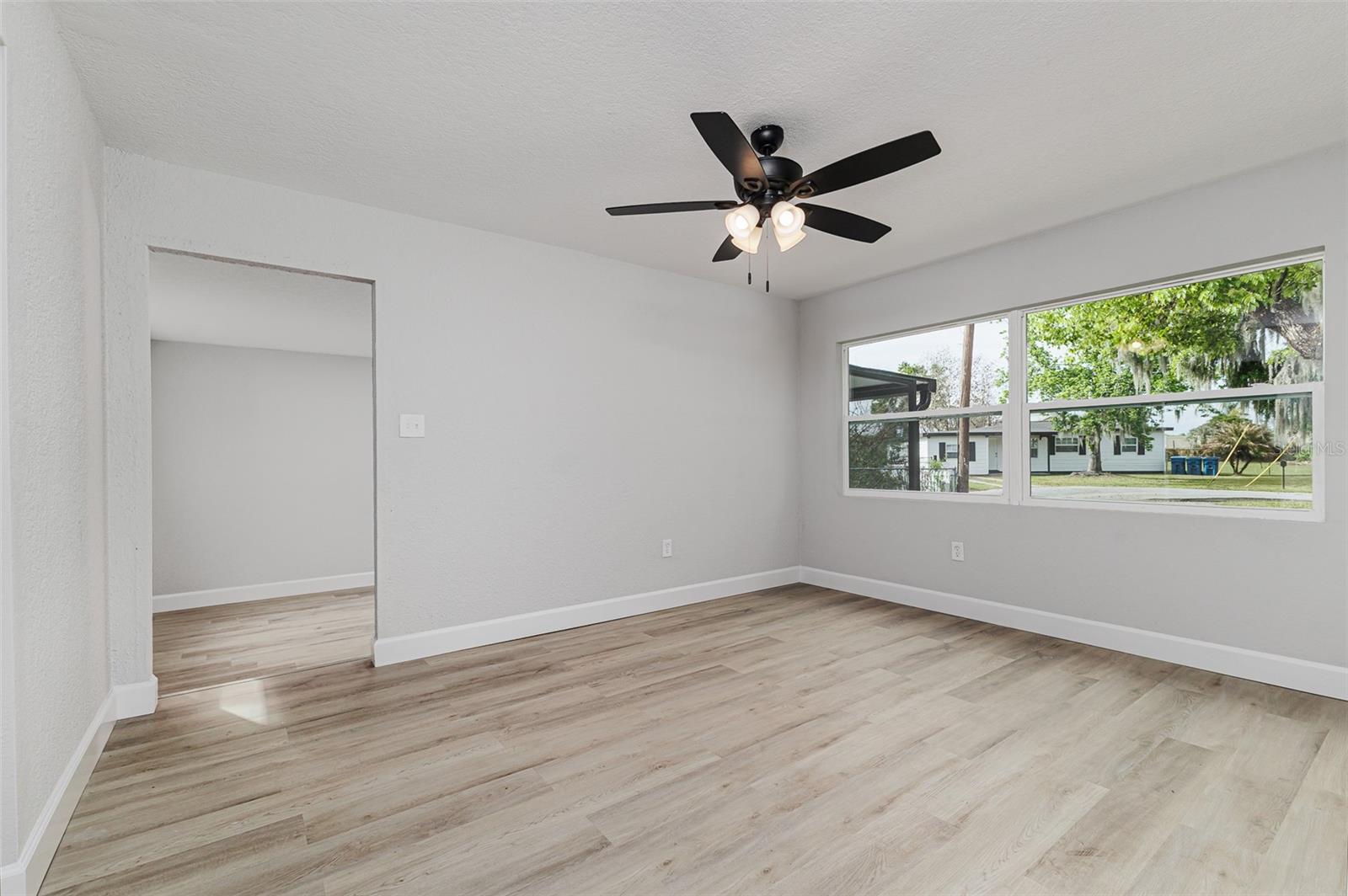 Image 6 of 27 For 151 10th Drive