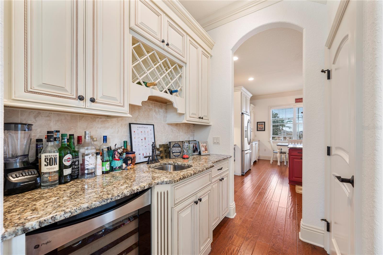 Image 11 of 34 For 7535 Reflections Lake Drive