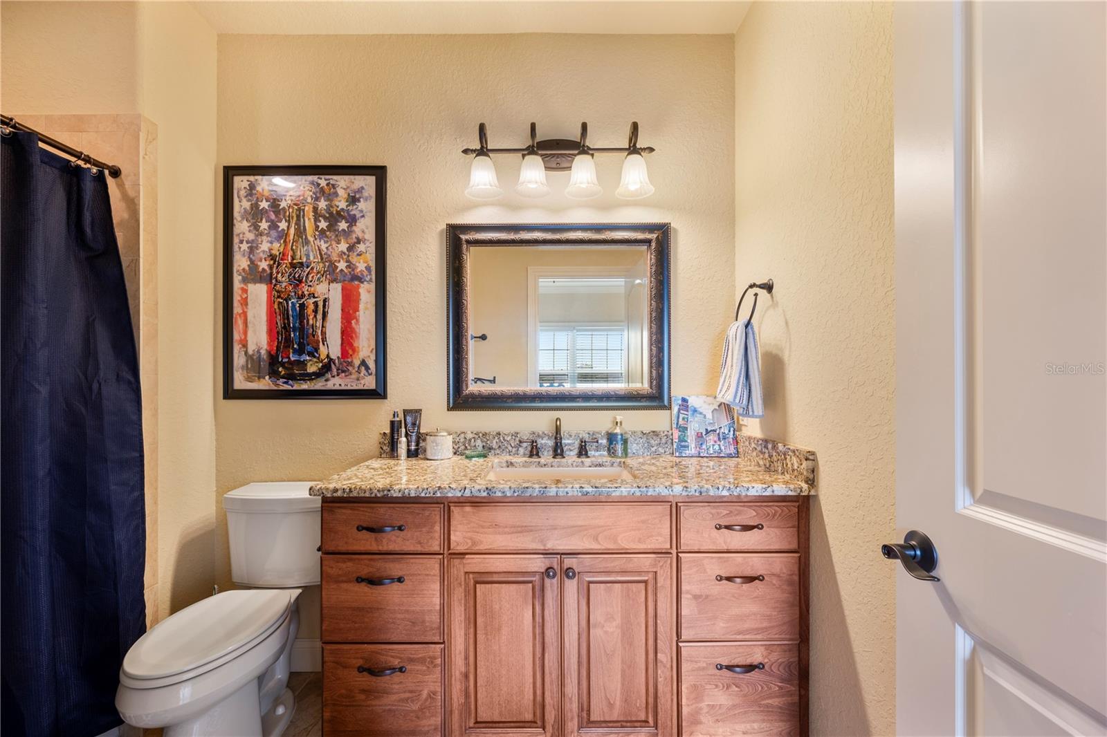 Image 21 of 34 For 7535 Reflections Lake Drive