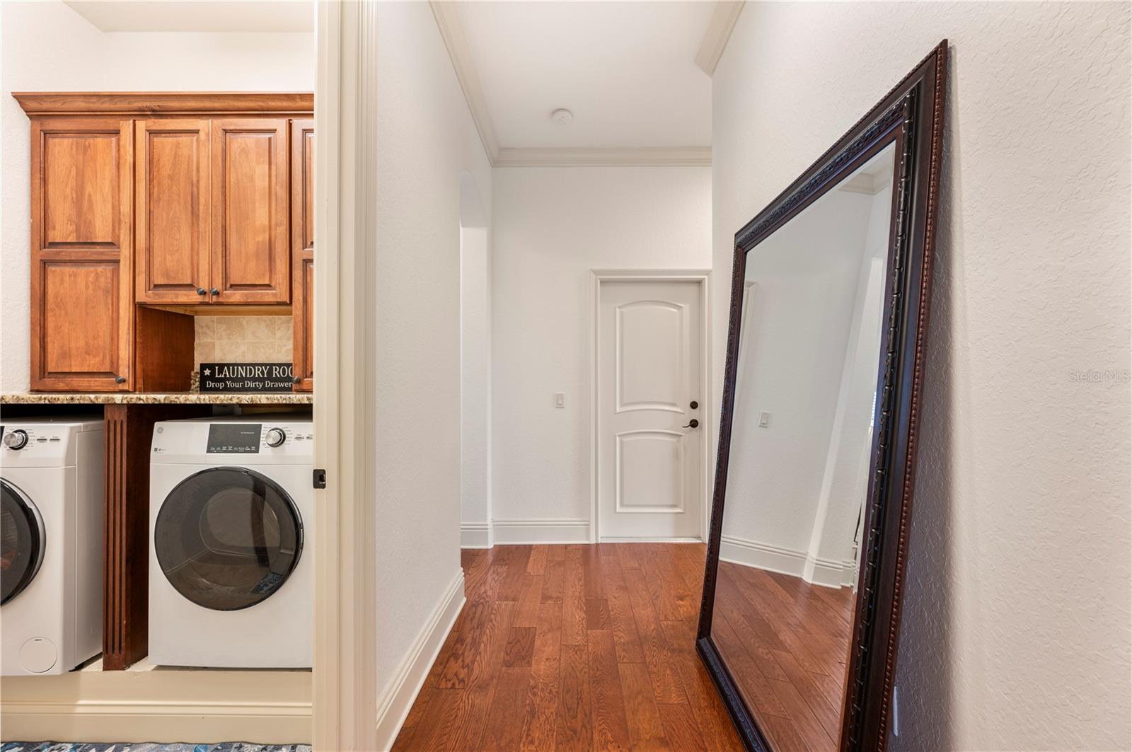 Image 22 of 34 For 7535 Reflections Lake Drive