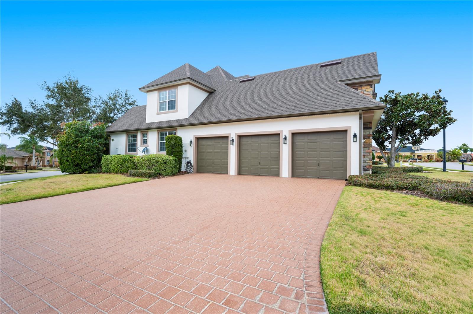 Image 4 of 34 For 7535 Reflections Lake Drive