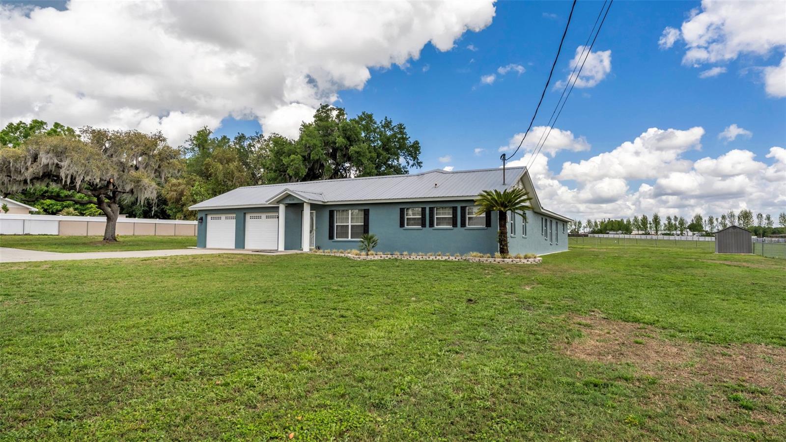 Listing photo id 46 for 6110 Downing Street