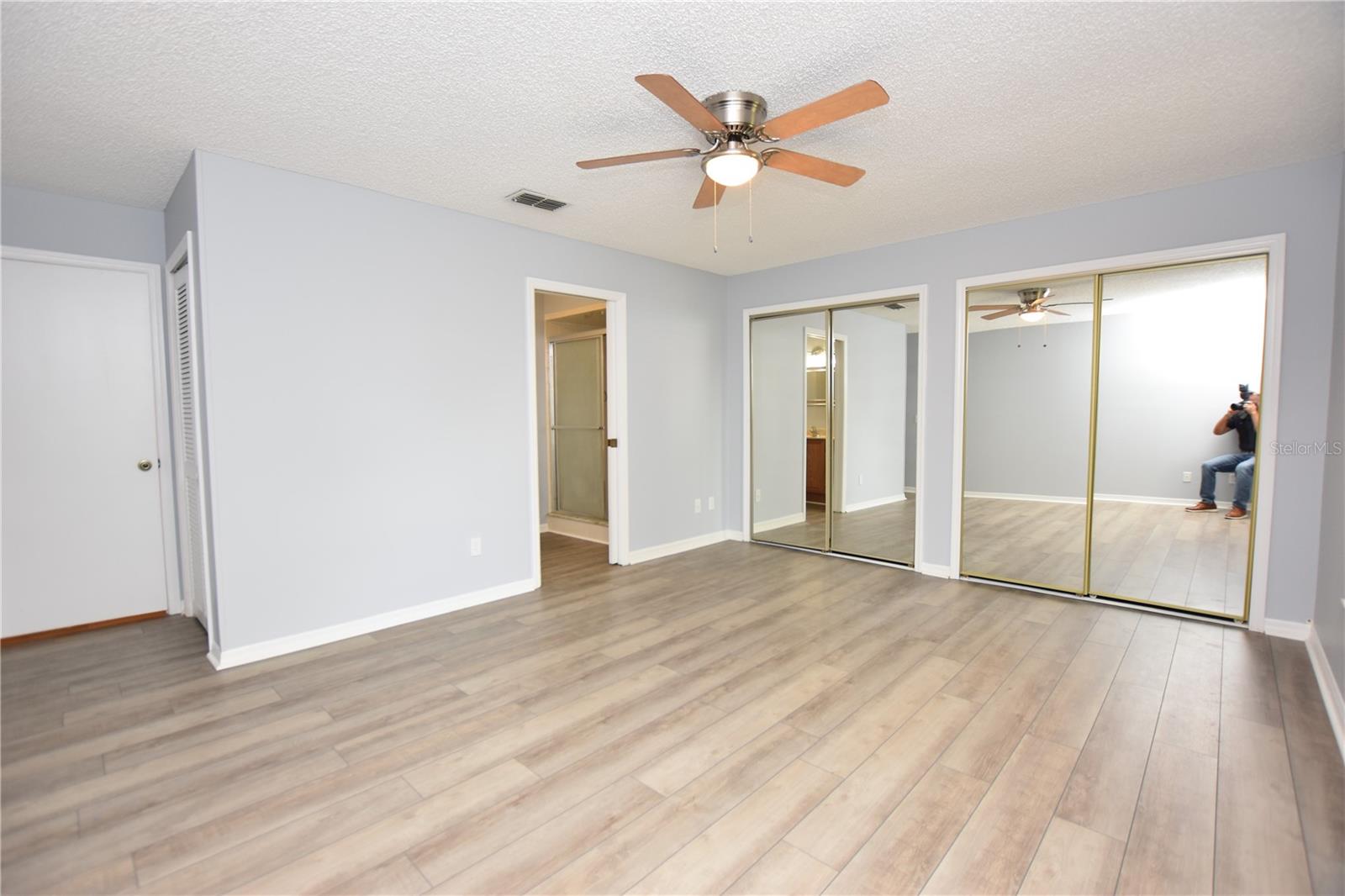 Image 16 of 36 For 6305 Christina Groves Circle