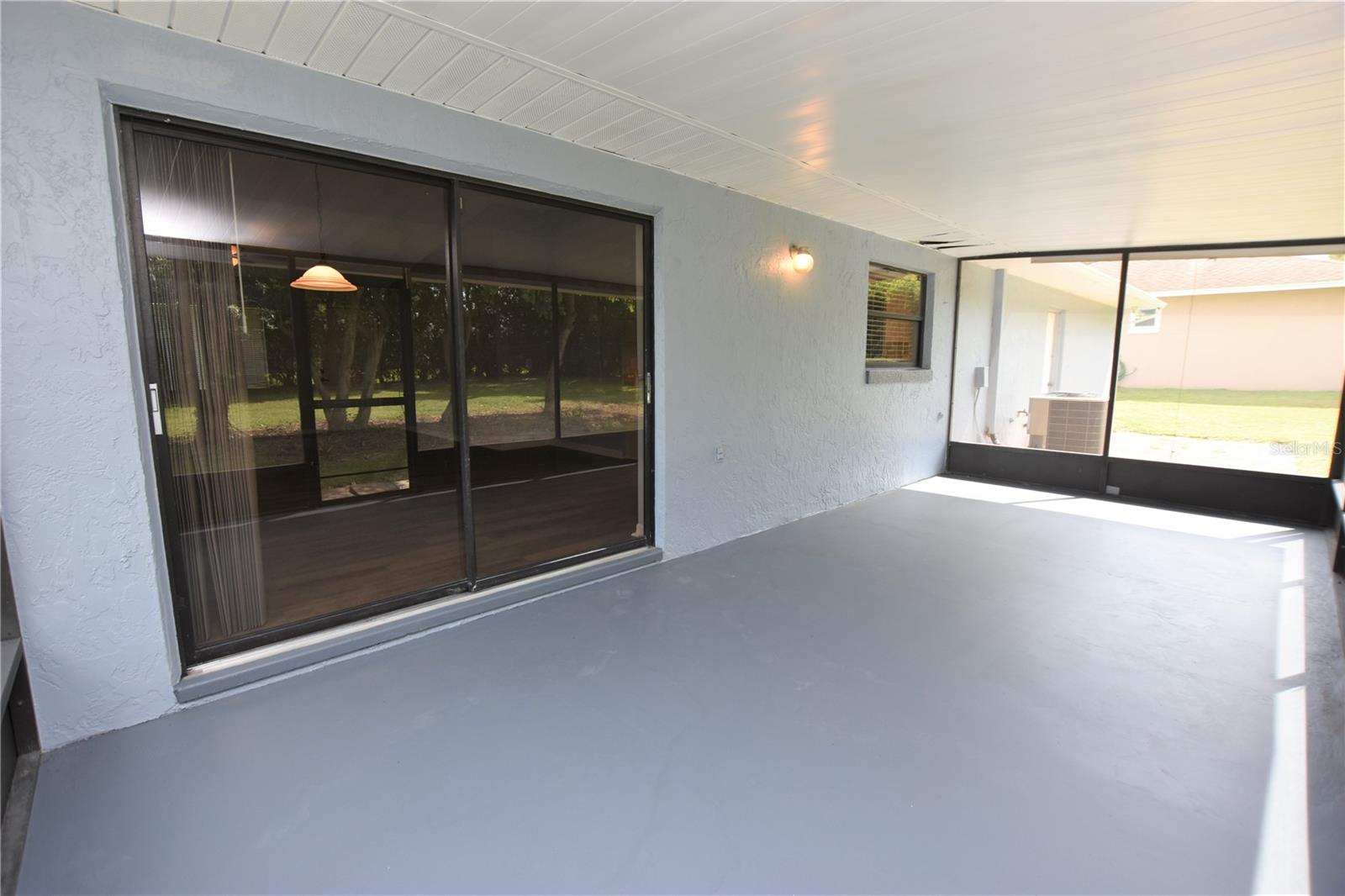 Image 28 of 36 For 6305 Christina Groves Circle