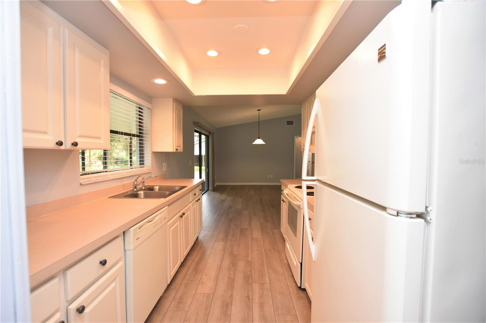 Image 3 of 36 For 6305 Christina Groves Circle