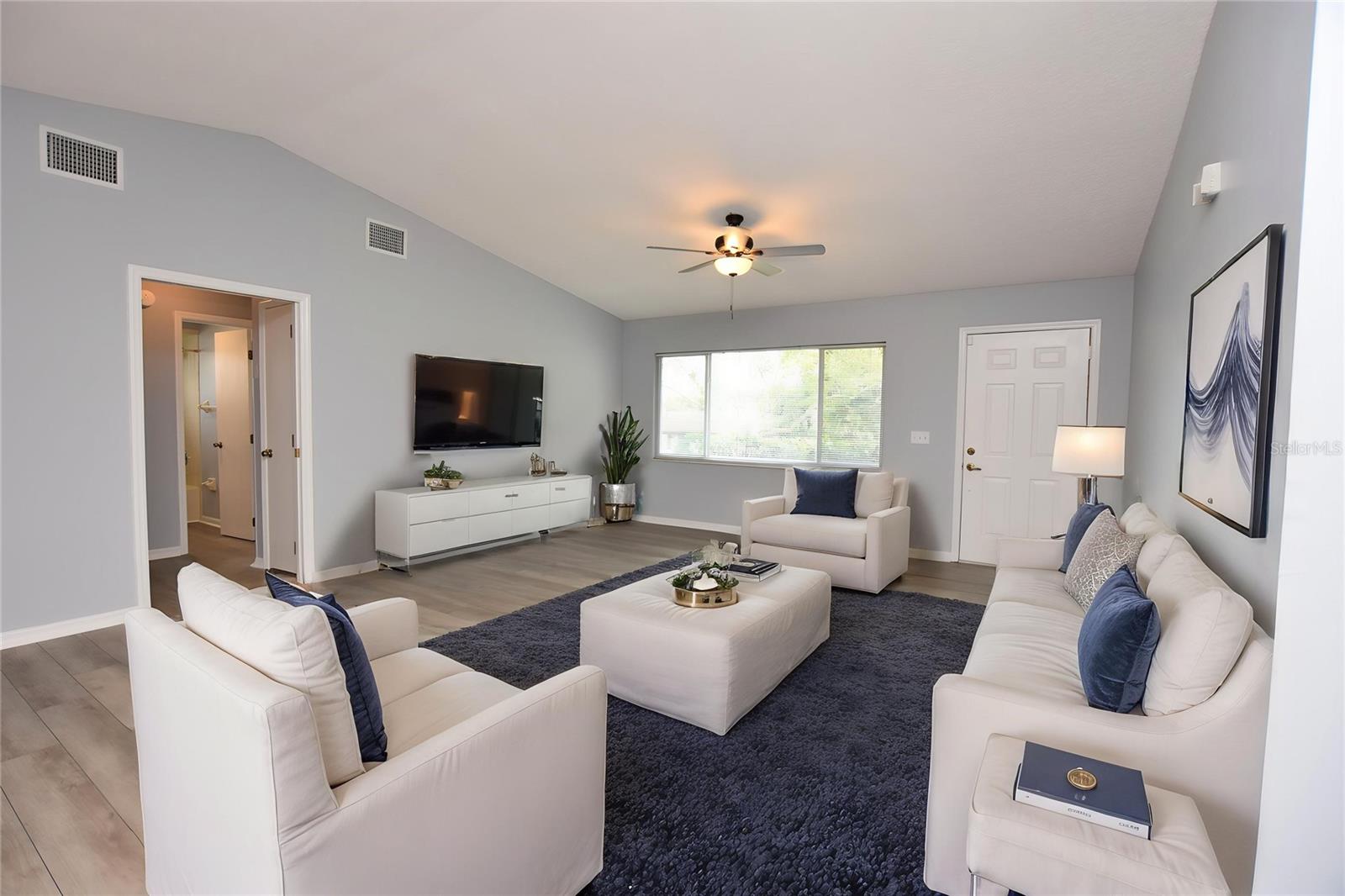 Image 9 of 36 For 6305 Christina Groves Circle