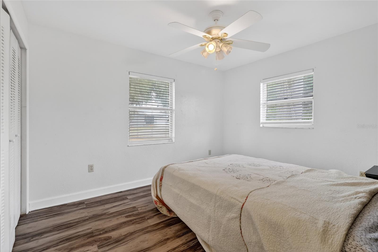 Image 26 of 36 For 2609 Timbercreek Loop W