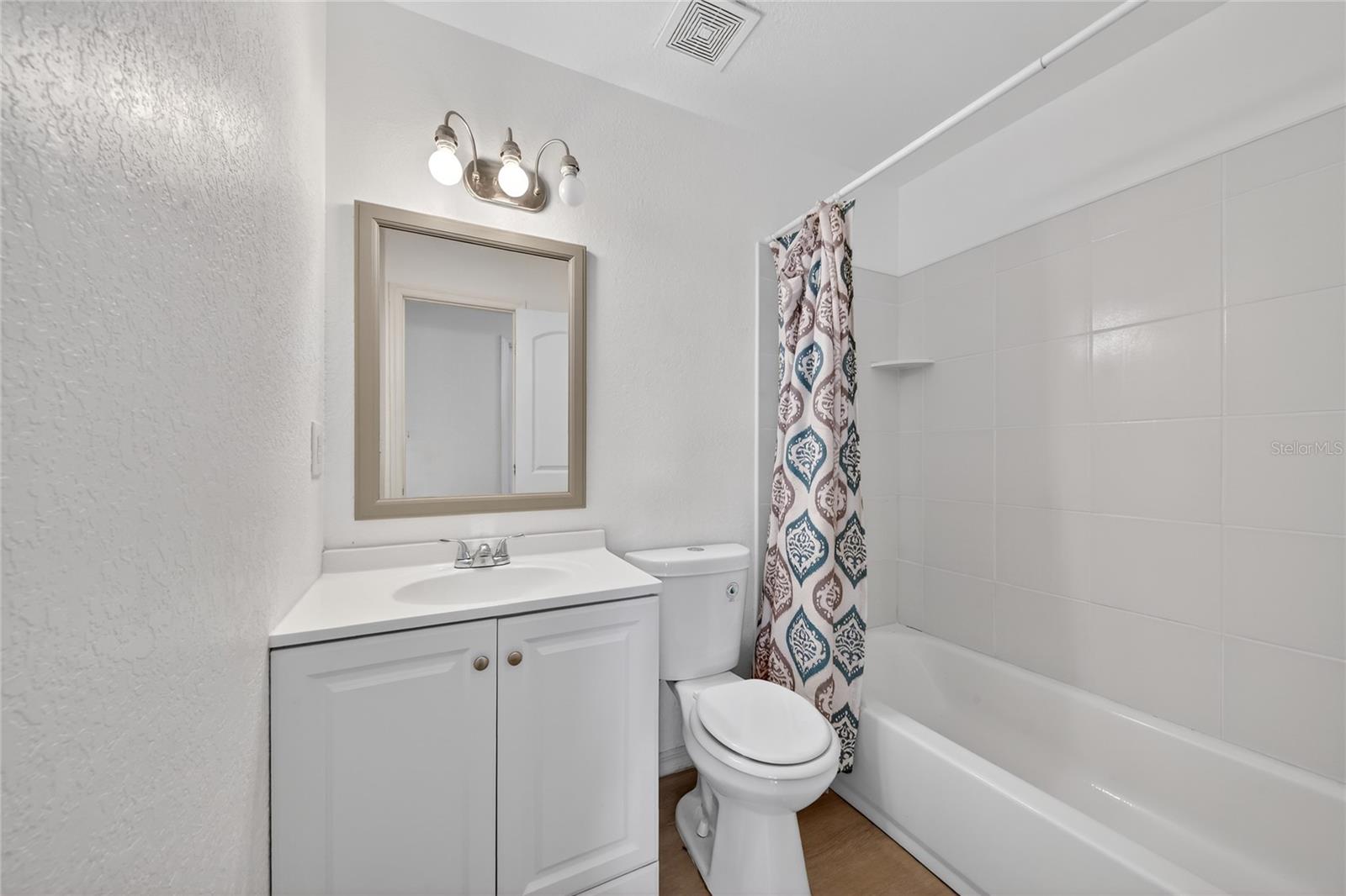 Image 28 of 36 For 2609 Timbercreek Loop W