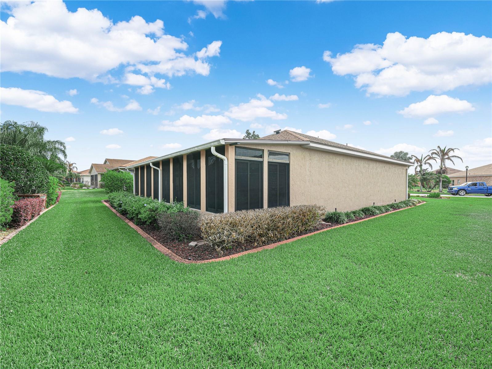 Image 4 of 66 For 5352 Nicklaus Drive