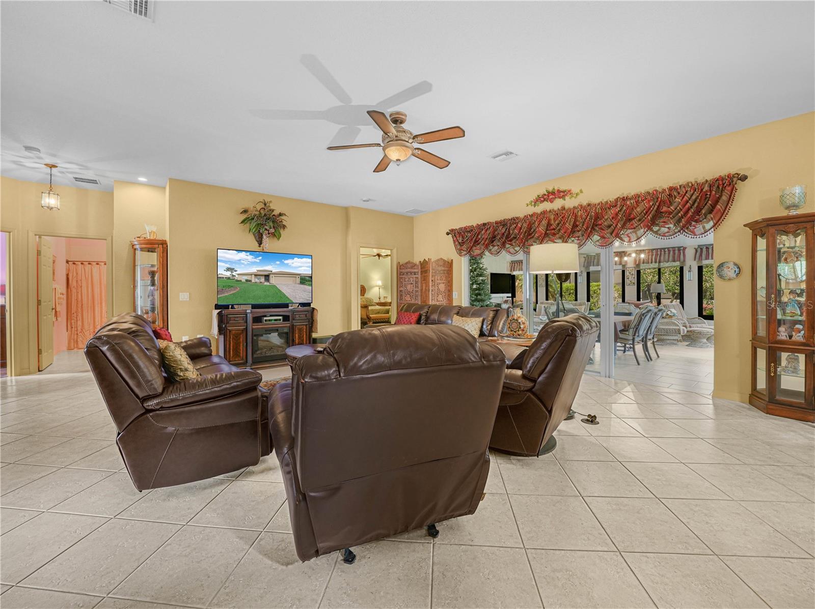 Image 6 of 66 For 5352 Nicklaus Drive