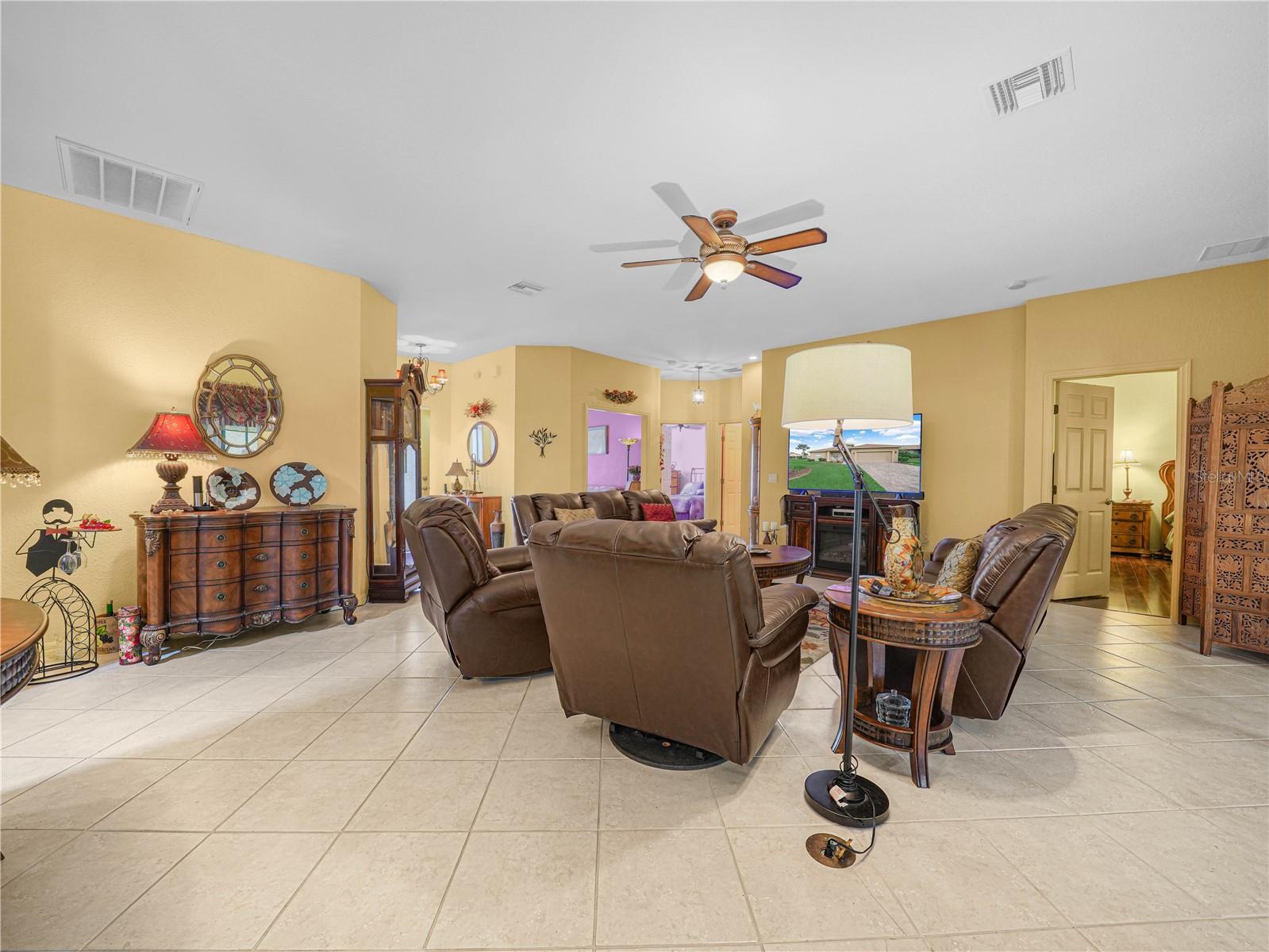 Image 7 of 66 For 5352 Nicklaus Drive
