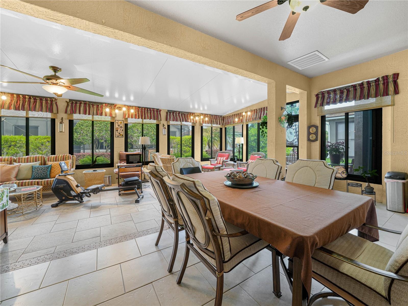 Image 9 of 66 For 5352 Nicklaus Drive