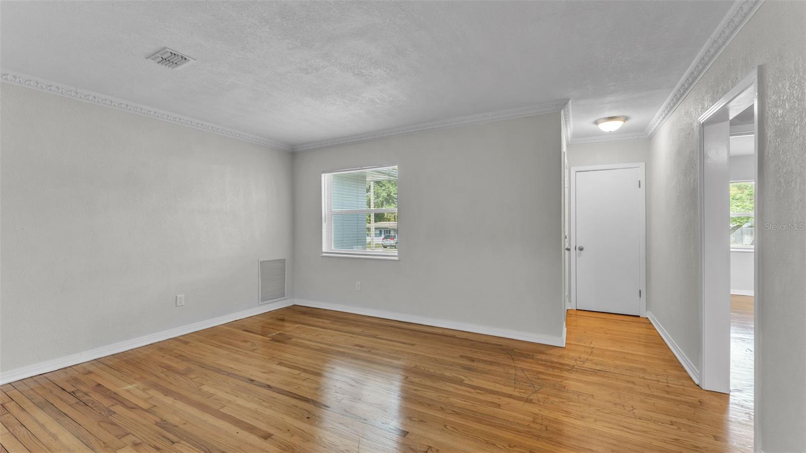 Image 17 of 17 For 614 Shady Lane