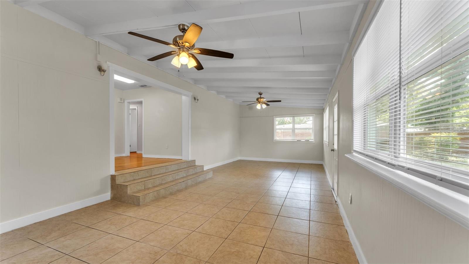 Image 9 of 17 For 614 Shady Lane