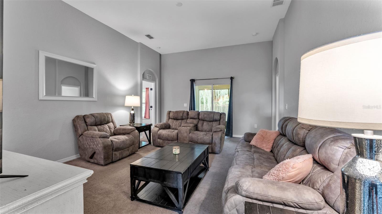 Image 17 of 46 For 1456 Wallace Manor Loop