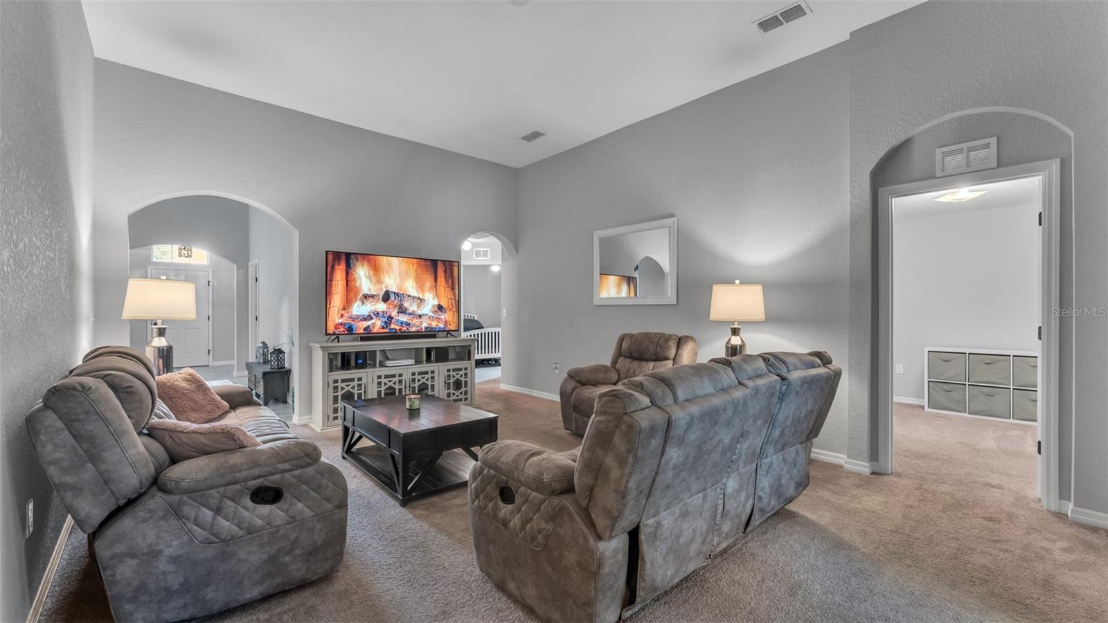 Image 19 of 46 For 1456 Wallace Manor Loop