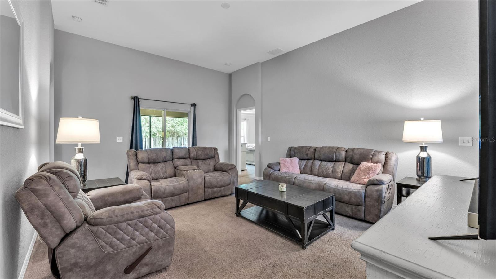 Image 20 of 46 For 1456 Wallace Manor Loop