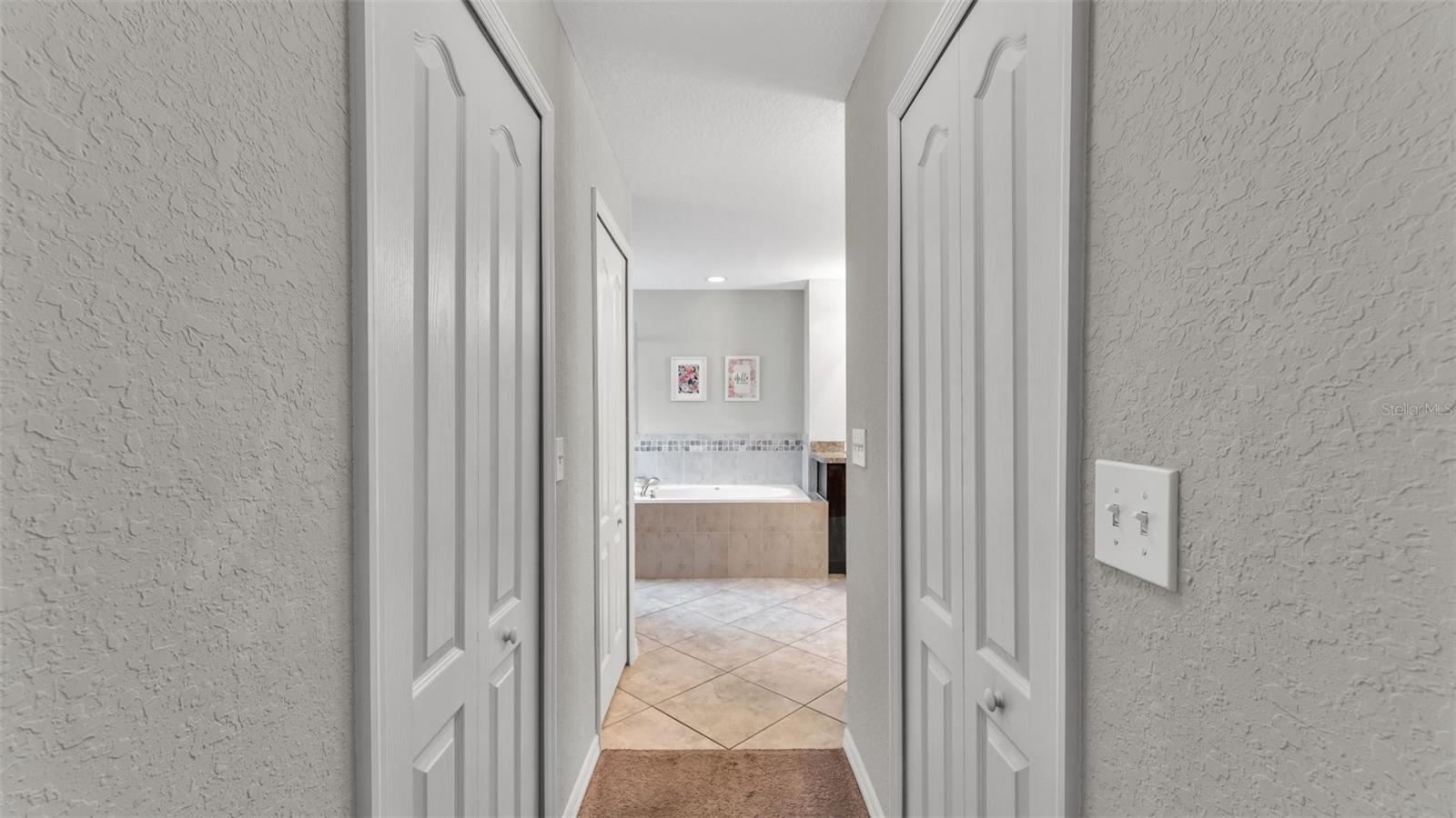 Image 25 of 46 For 1456 Wallace Manor Loop