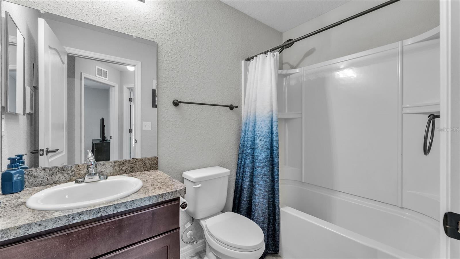 Image 34 of 46 For 1456 Wallace Manor Loop