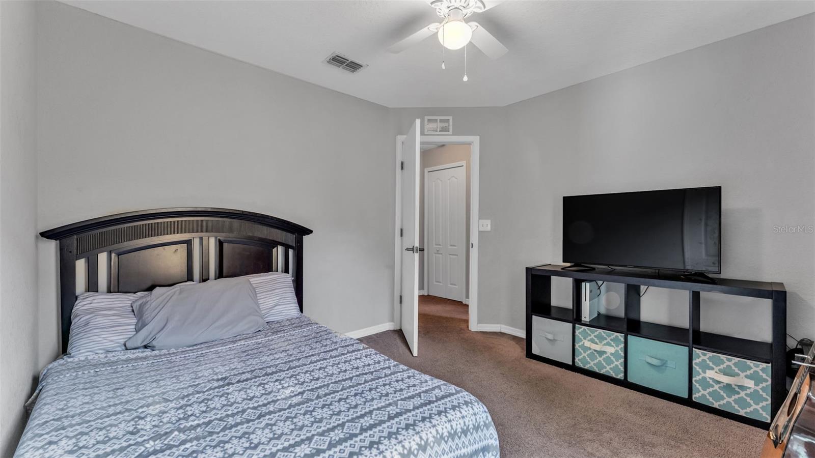 Image 36 of 46 For 1456 Wallace Manor Loop