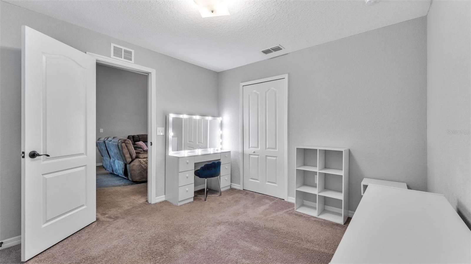 Image 38 of 46 For 1456 Wallace Manor Loop