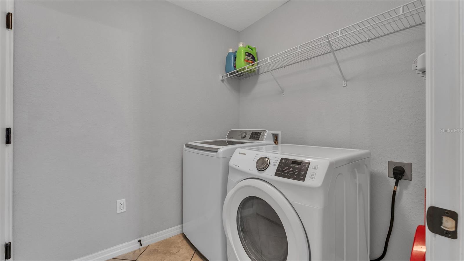 Image 39 of 46 For 1456 Wallace Manor Loop