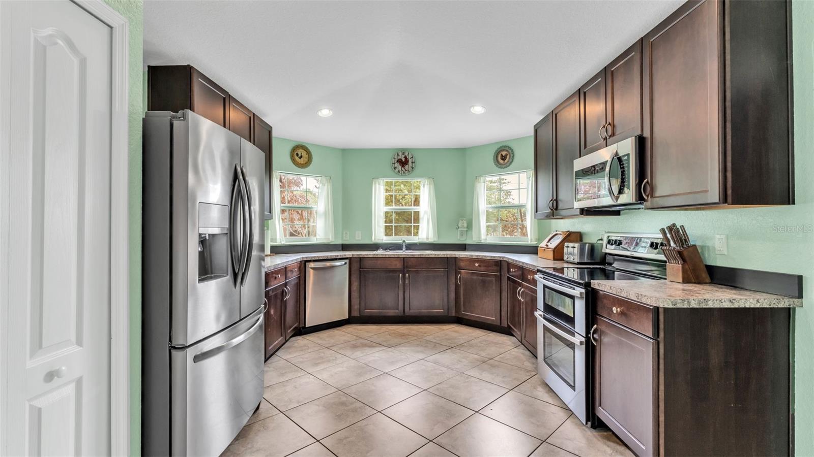 Image 5 of 46 For 1456 Wallace Manor Loop