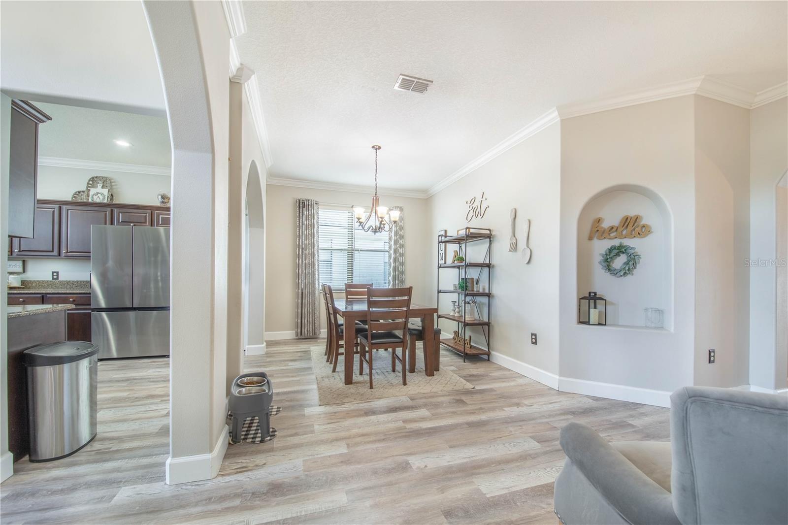 Image 12 of 33 For 6306 Silver Leaf Lane