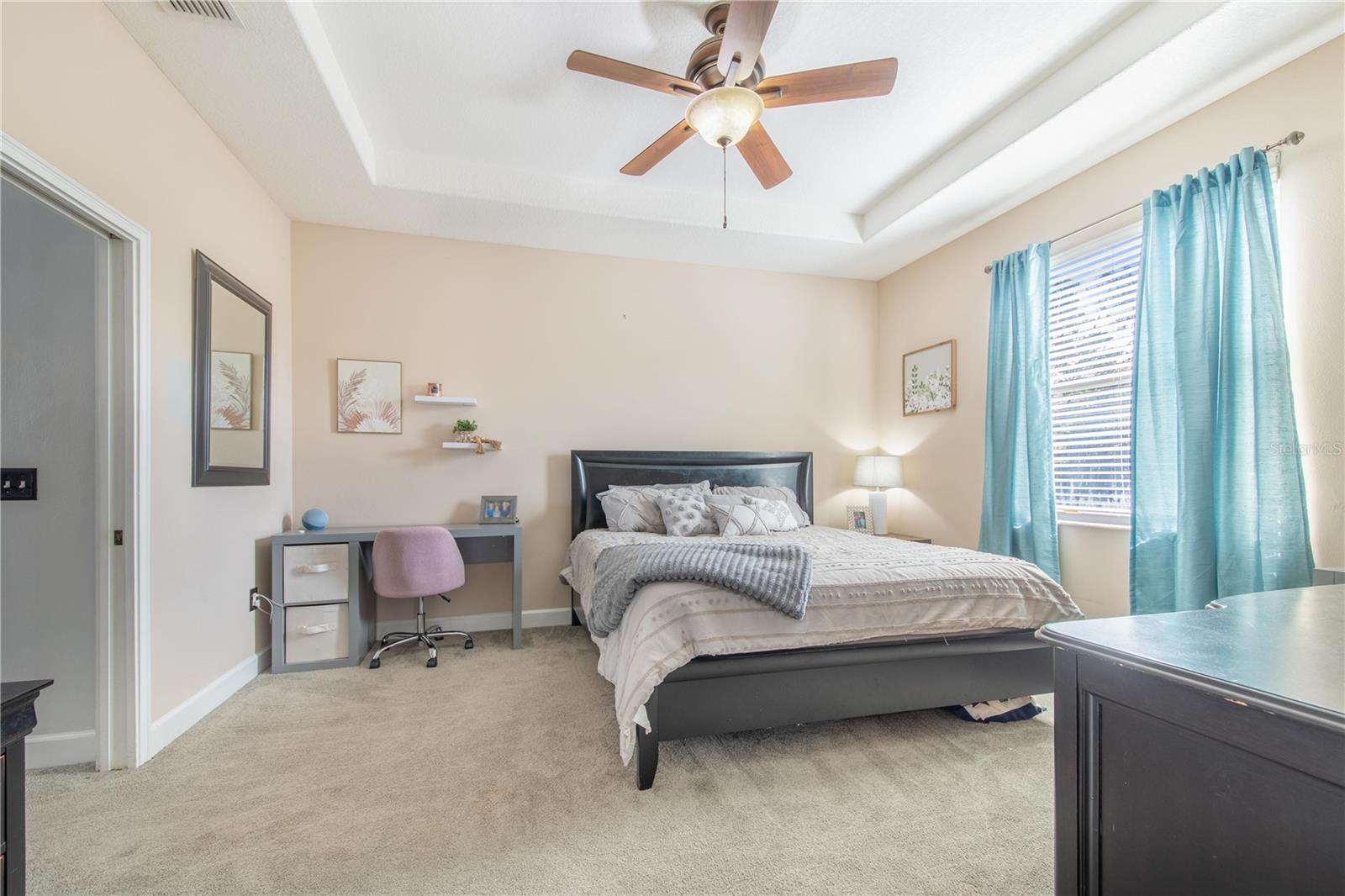 Image 15 of 33 For 6306 Silver Leaf Lane