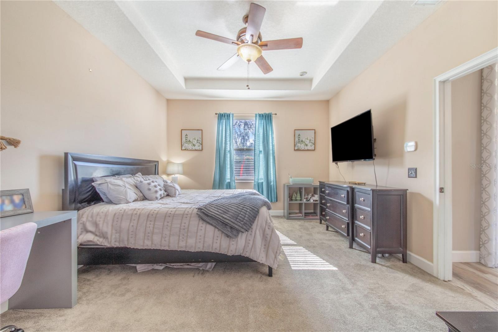 Image 16 of 33 For 6306 Silver Leaf Lane