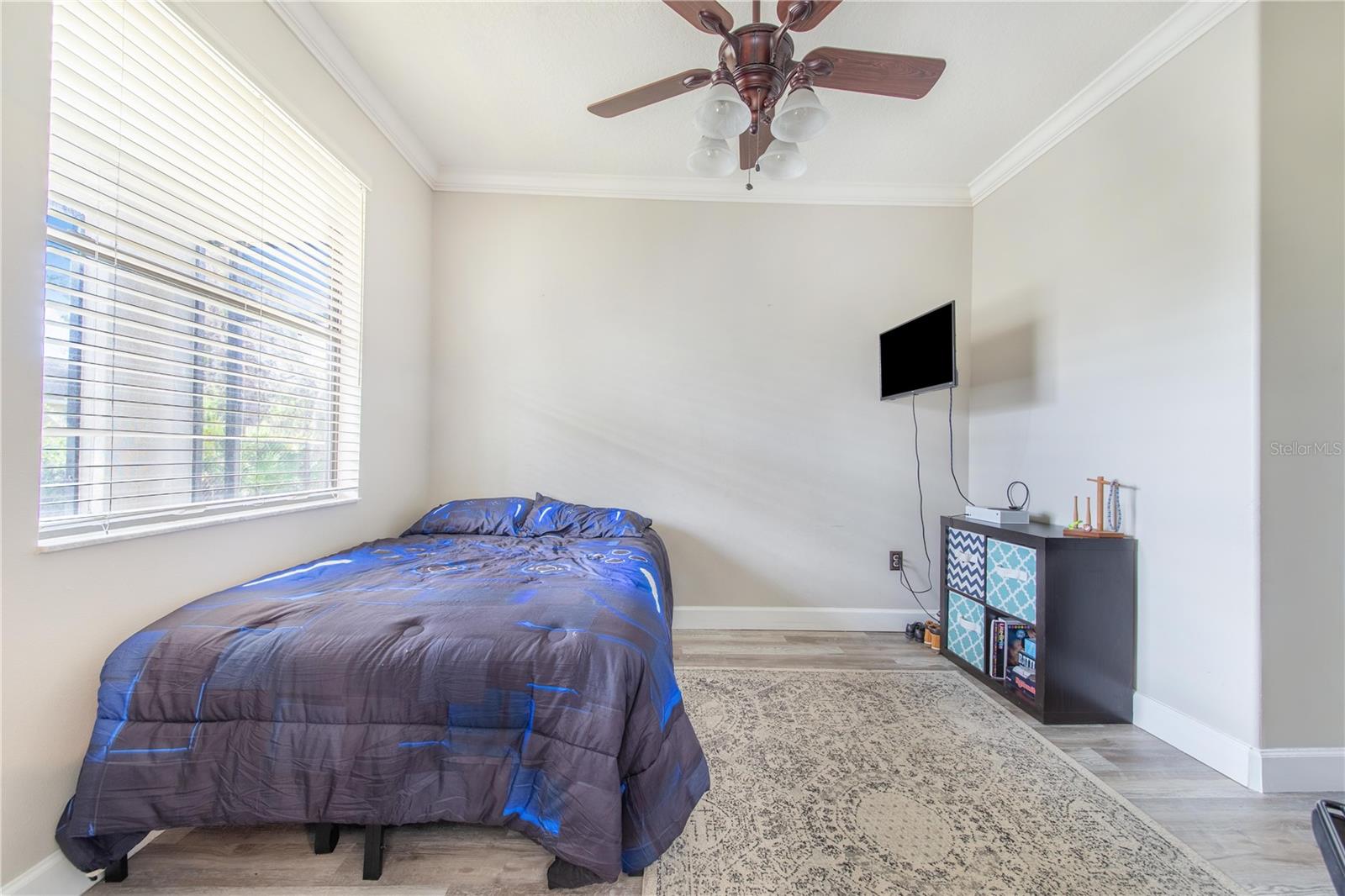 Image 22 of 33 For 6306 Silver Leaf Lane