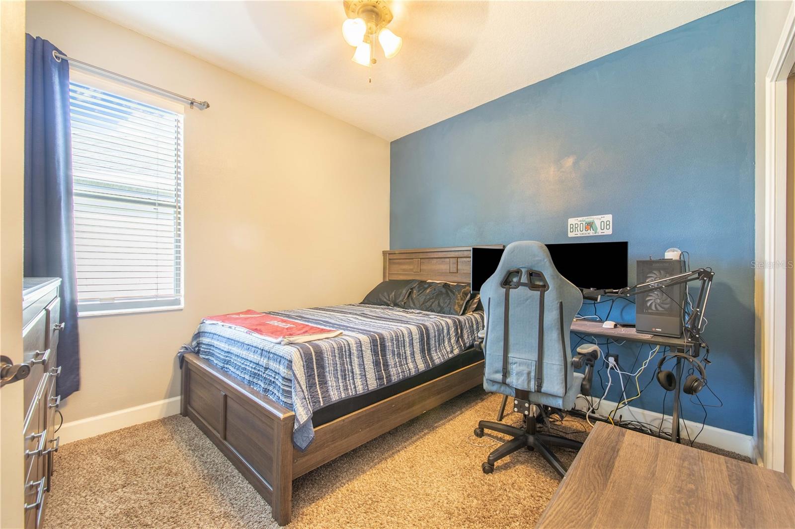 Image 24 of 33 For 6306 Silver Leaf Lane