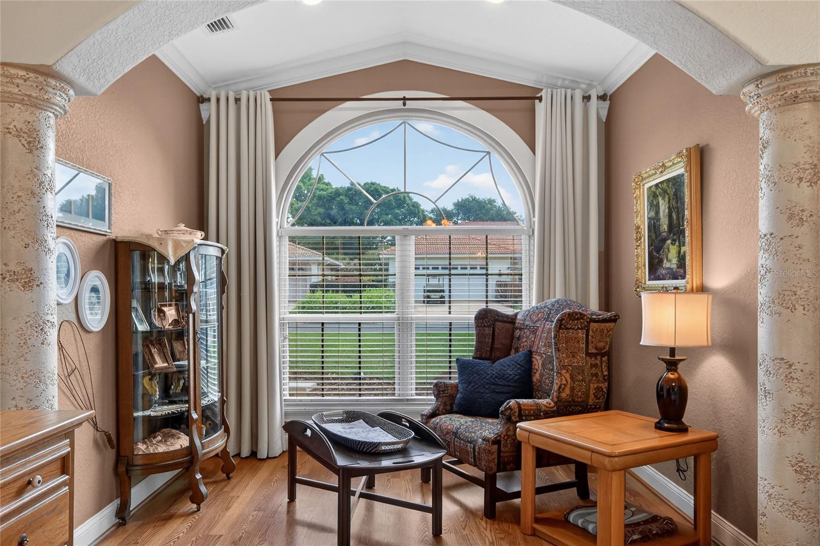 Image 29 of 61 For 212 Golf Aire Boulevard