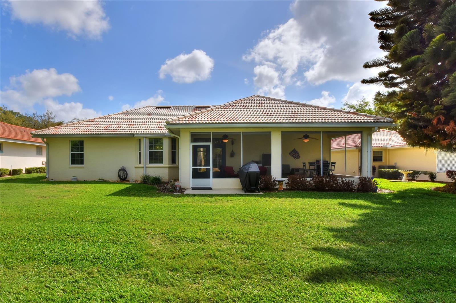 Image 48 of 61 For 212 Golf Aire Boulevard