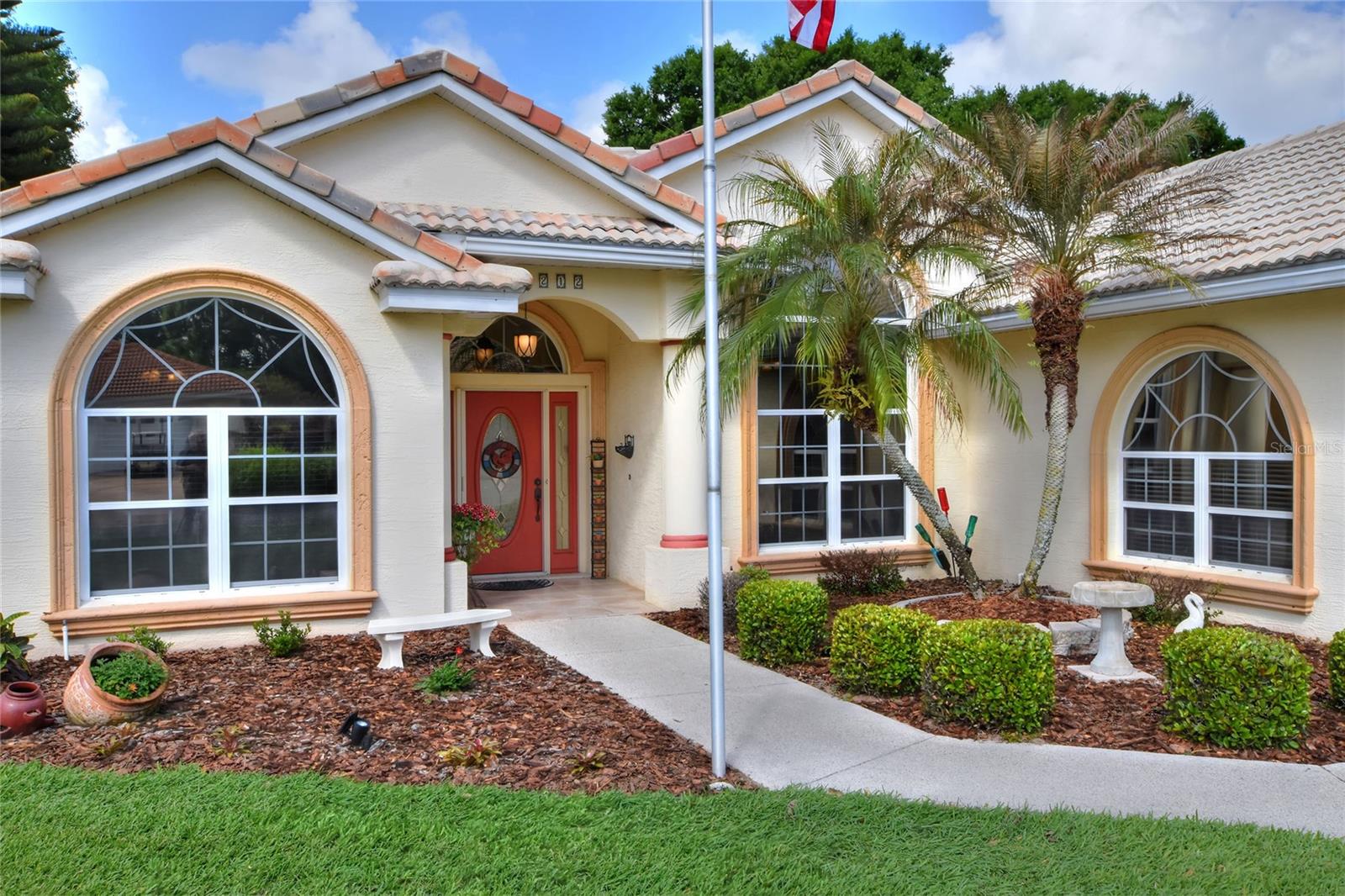 Image 5 of 61 For 212 Golf Aire Boulevard