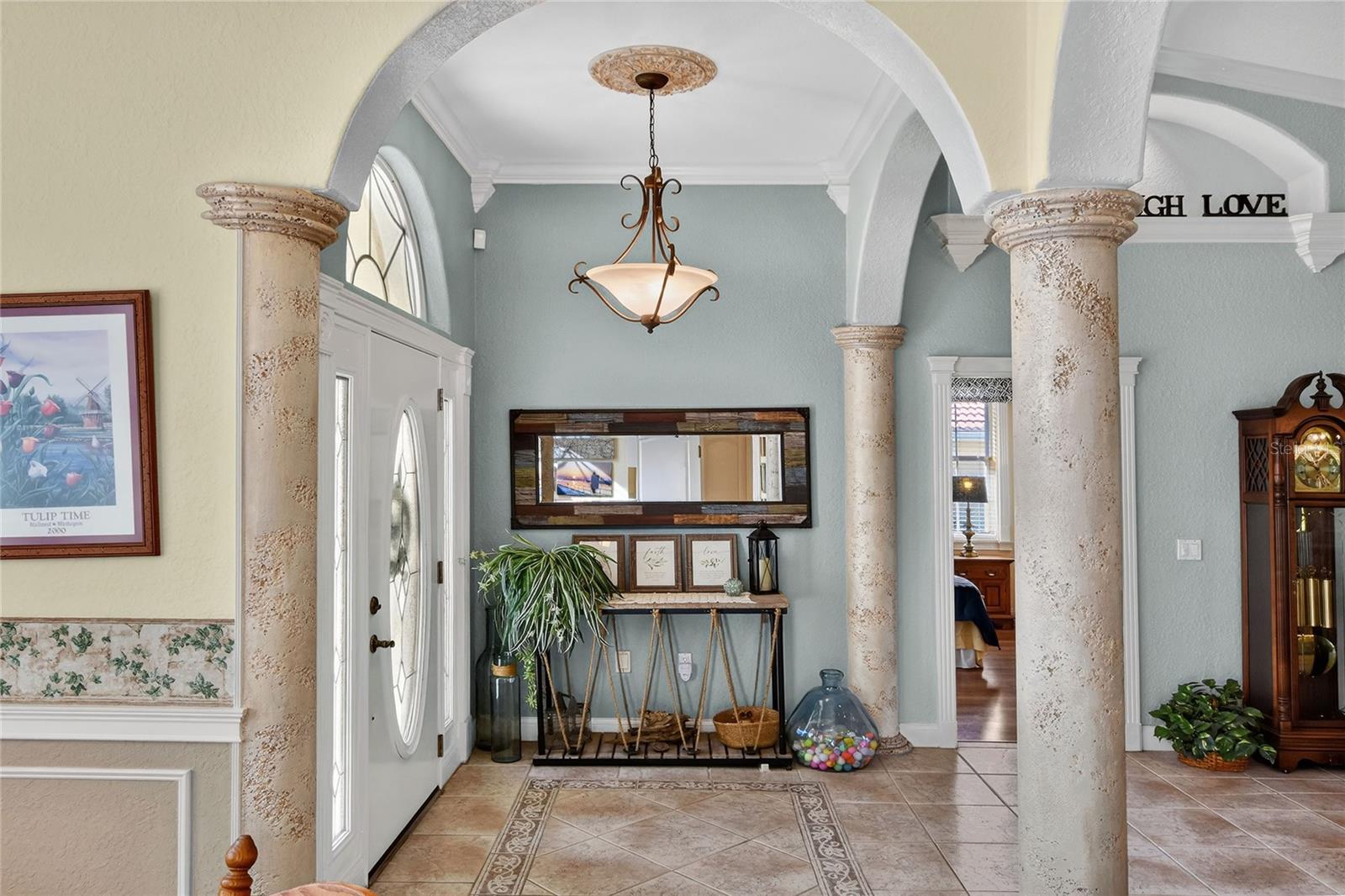 Image 7 of 61 For 212 Golf Aire Boulevard